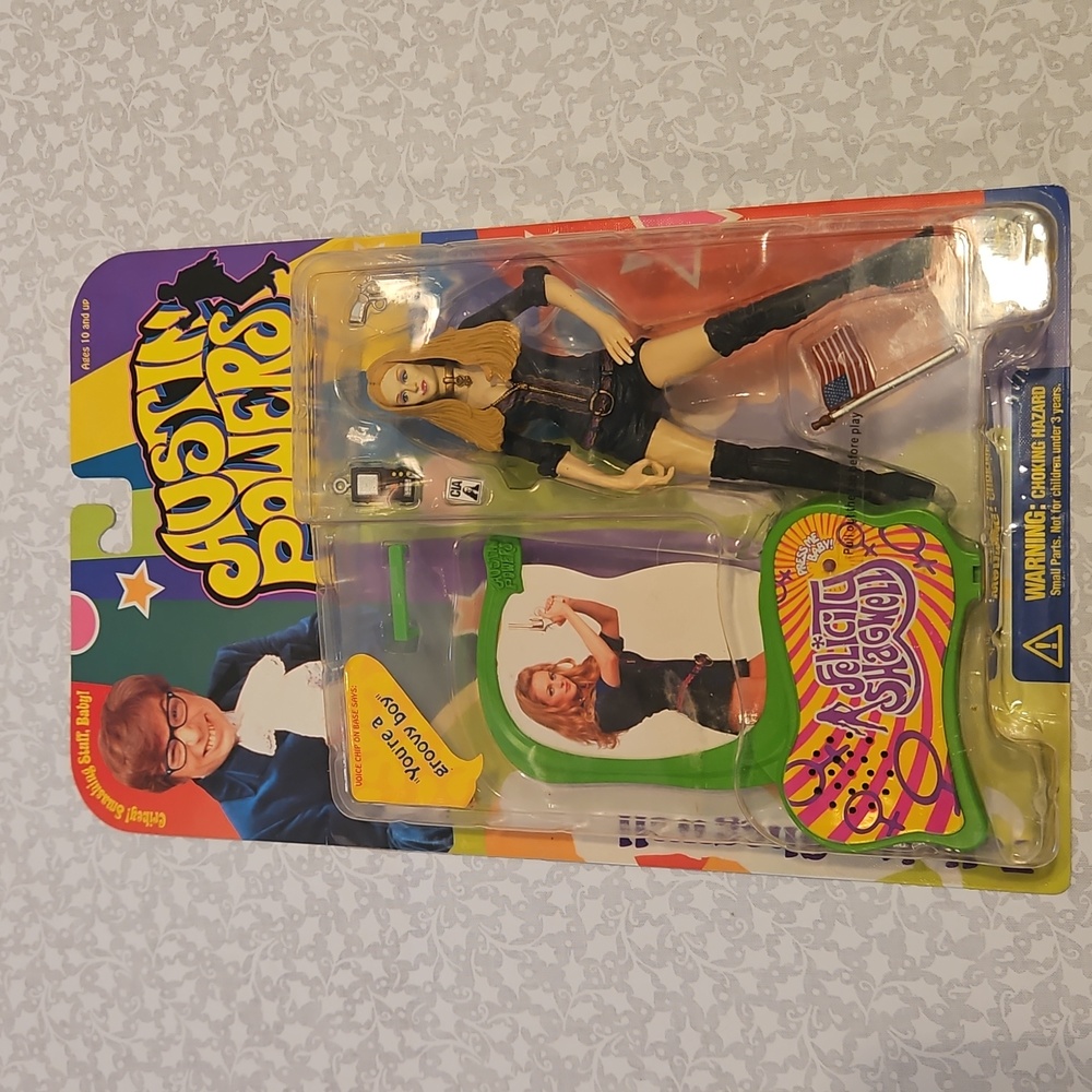 1999 McFarlane Toys Austin Powers Felicity Shagwell "You're a groovy boy"
